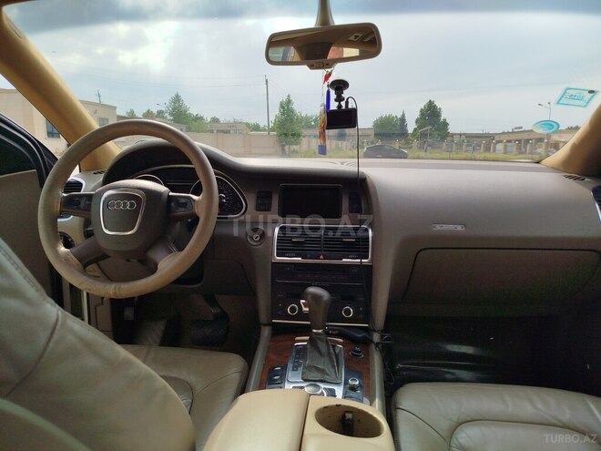 Audi Q7 2006, 152,800 km - 4.2 l - Bərdə