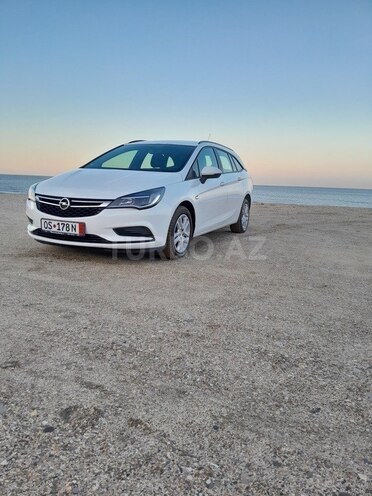 Opel Astra 2018, 249,000 km - 1.4 l - Sumqayıt