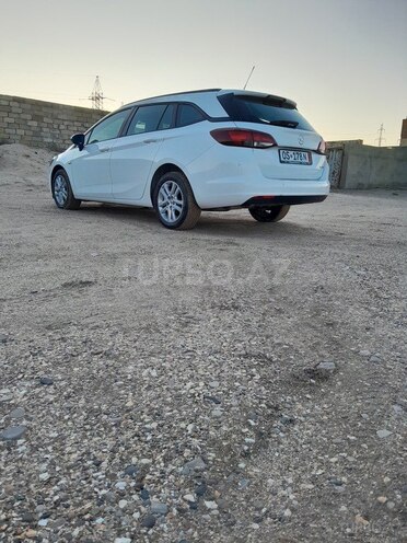 Opel Astra 2018, 249,000 km - 1.4 l - Sumqayıt