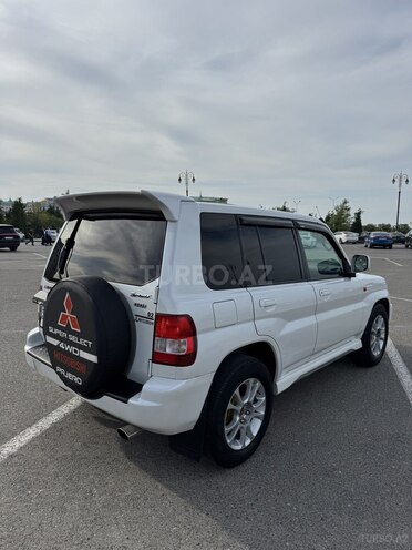Mitsubishi Pajero io 2000, 300,000 km - 2.0 л - Sumqayıt