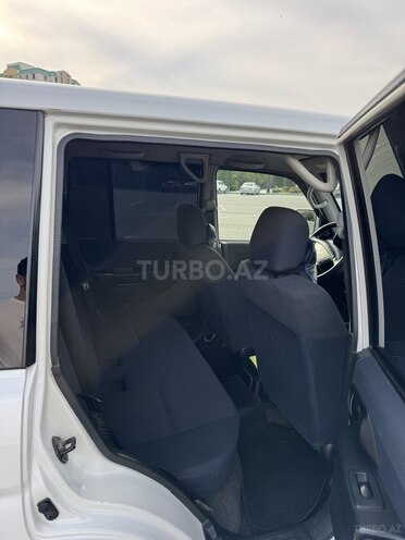 Mitsubishi Pajero io 2000, 300,000 km - 2.0 л - Sumqayıt