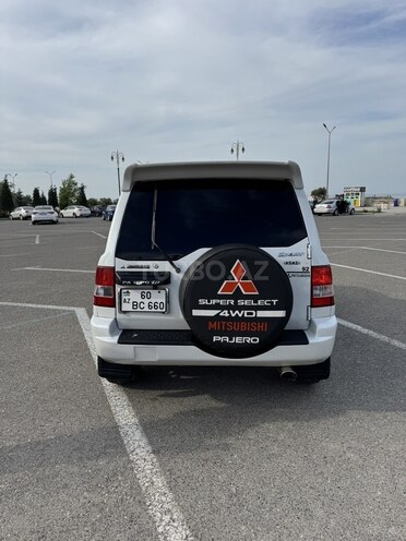 Mitsubishi Pajero io 2000, 300,000 km - 2.0 л - Sumqayıt