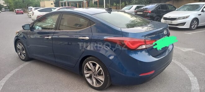 Hyundai Elantra 2015, 190,000 km - 1.8 л - Bakı