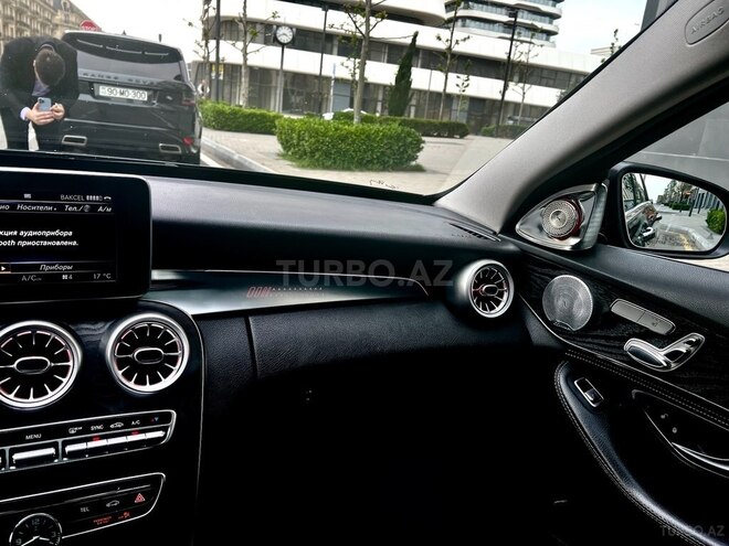 Mercedes C 300 4MATIC 2015, 147,000 km - 2.0 l - Bakı