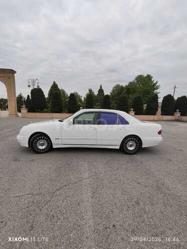 Mercedes E 270 2000, 300,000 km - 2.7 l - Bərdə
