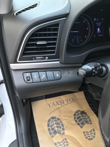 Hyundai Avante 2015, 174,000 km - 1.6 l - Xırdalan