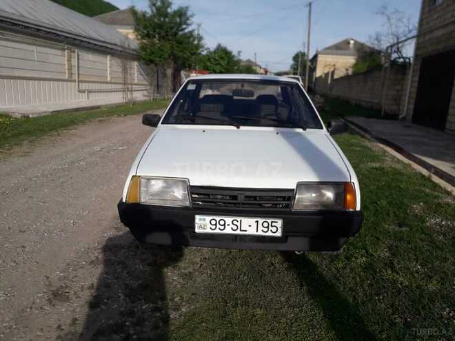 LADA (VAZ) 21099 1997, 400,000 km - 1.5 l - Quba