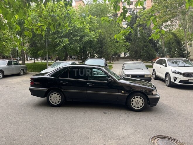 Mercedes C 240 1998, 342,421 km - 2.4 l - Bakı