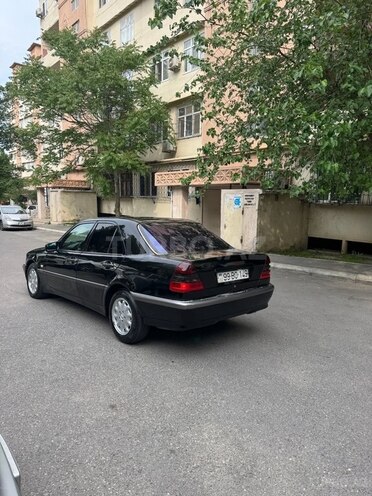 Mercedes C 240 1998, 342,421 km - 2.4 l - Bakı