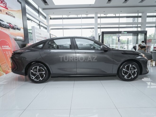 Changan Qiyuan A05 2025, 0 km - 1.5 л - Bakı