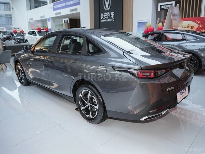 Changan Qiyuan A05 2025, 0 km - 1.5 л - Bakı