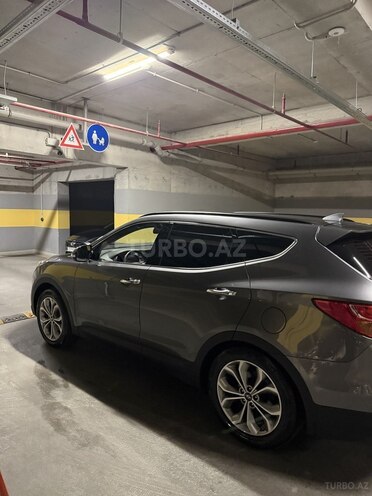 Hyundai Santa Fe-8