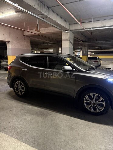 Hyundai Santa Fe-7