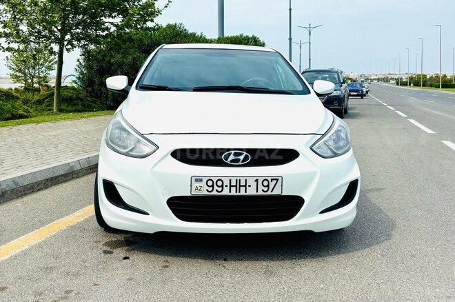 Hyundai Accent 2015, 208,000 km - 1.6 l - Bakı