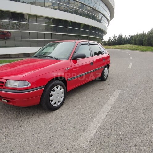 Opel Astra 1994, 265,321 km - 1.6 l - Bakı