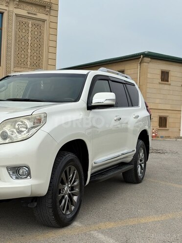 Toyota Land Cruiser Prado 2010, 170,000 km - 2.7 l - Bakı