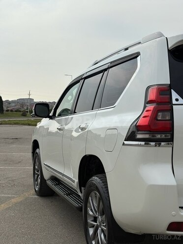 Toyota Land Cruiser Prado 2010, 170,000 km - 2.7 l - Bakı