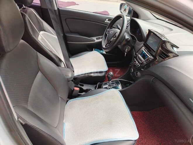 Hyundai Accent 2015, 137,000 km - 1.6 l - Xırdalan