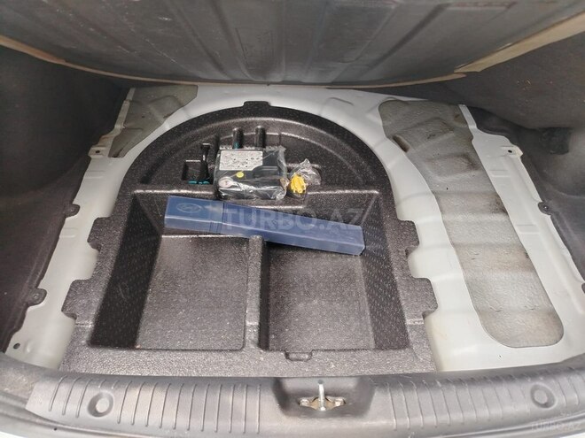 Hyundai Accent 2015, 137,000 km - 1.6 l - Xırdalan