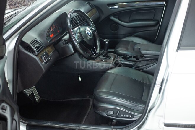 BMW 325 2003, 230,000 km - 2.5 l - Sumqayıt