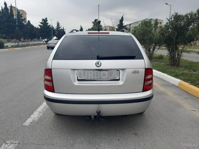 Skoda Fabia 2004, 210,000 km - 1.4 l - Bakı