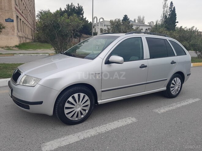 Skoda Fabia 2004, 210,000 km - 1.4 l - Bakı