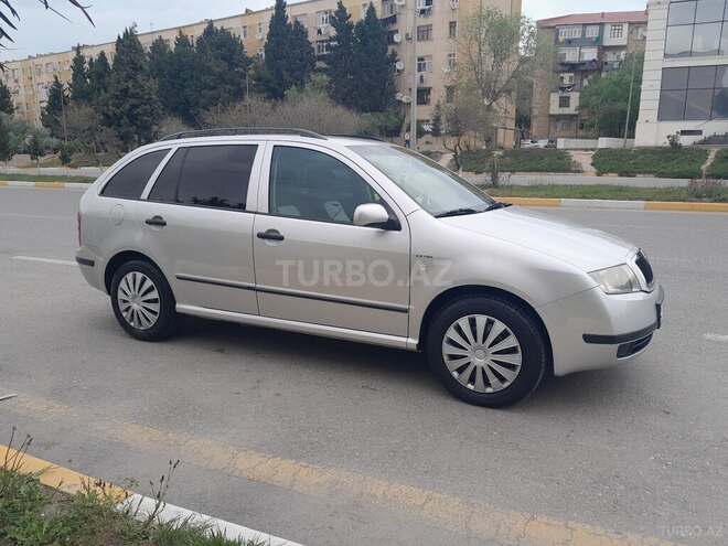Skoda Fabia 2004, 210,000 km - 1.4 l - Bakı