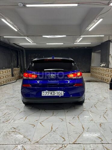 Hyundai Elantra 2018, 201,007 km - 2.0 л - Bakı