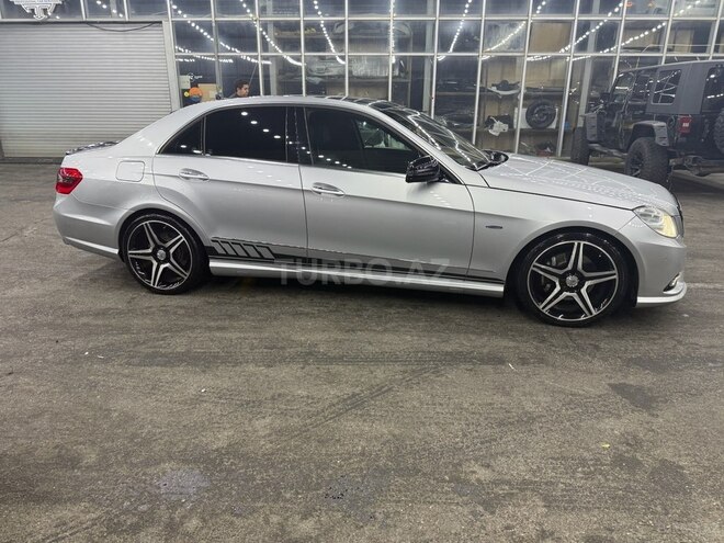 Mercedes E 250 2010, 177,777 km - 1.8 l - Bakı