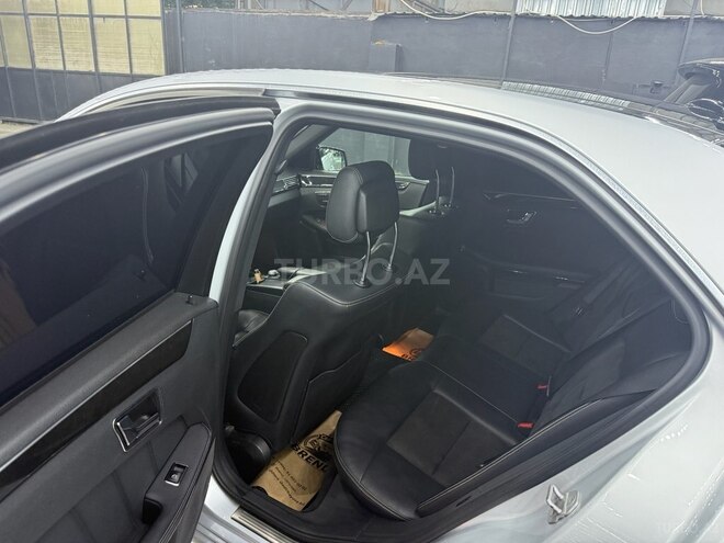 Mercedes E 250 2010, 177,777 km - 1.8 l - Bakı