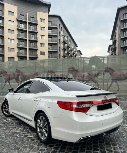 Hyundai Grandeur 2015, 189,000 km - 2.2 l - Bakı