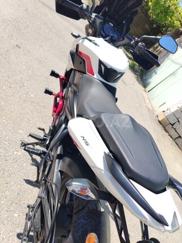 Bajaj Pulsar NS 200 2024, 10,000 km - 0.2 l - Bakı