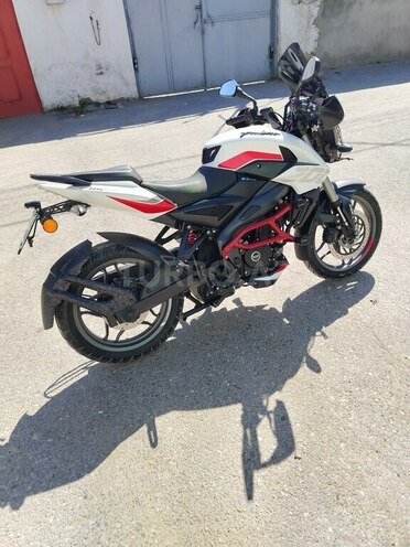 Bajaj Pulsar NS 200 2024, 10,000 km - 0.2 l - Bakı