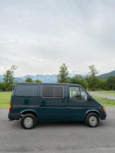 Ford Transit 1998, 290,000 km - 2.5 л - Zaqatala