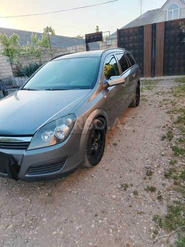 Opel Astra 2006, 400,000 km - 1.3 l - Qusar