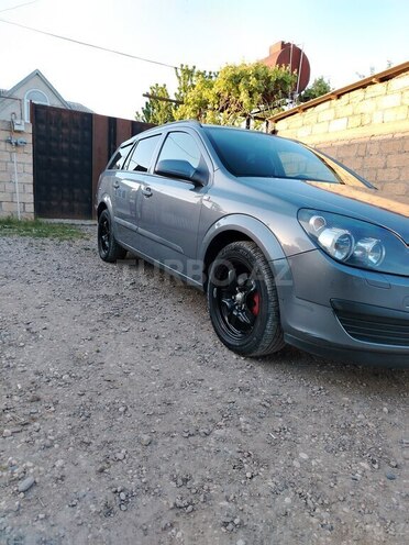 Opel Astra 2006, 400,000 km - 1.3 l - Qusar