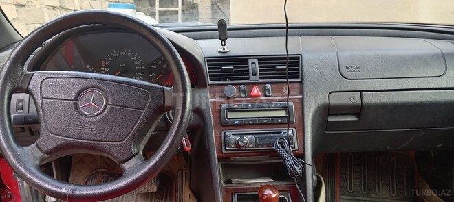 Mercedes C 200 1995, 499,600 km - 2.0 l - Bakı