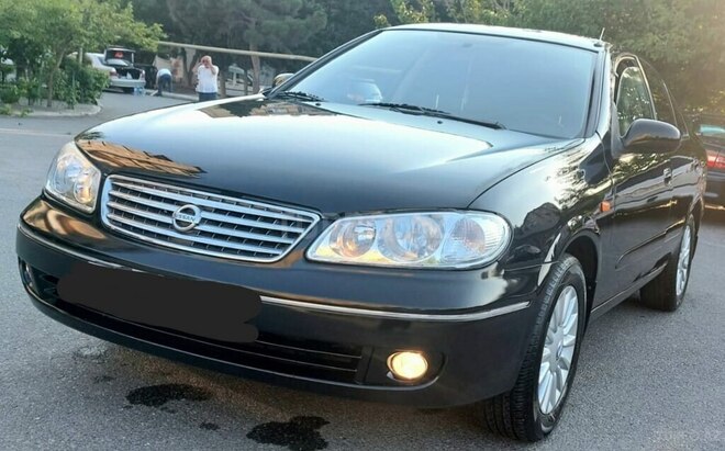 Nissan Sunny-2