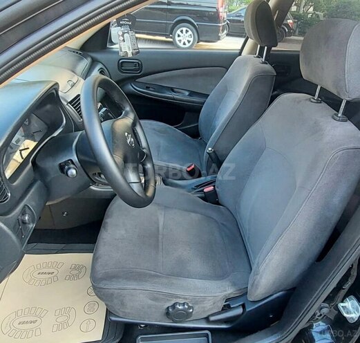 Nissan Sunny-16
