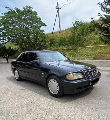 Mercedes C 240 1997, 320,000 km - 2.4 л - Bakı