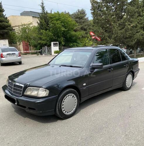 Mercedes C 240 1997, 320,000 km - 2.4 л - Bakı