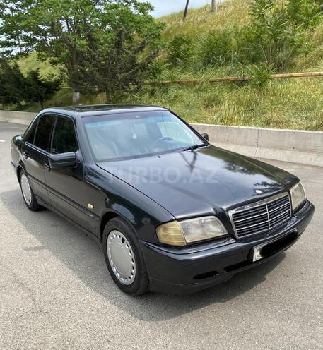 Mercedes C 240 1997, 320,000 km - 2.4 л - Bakı