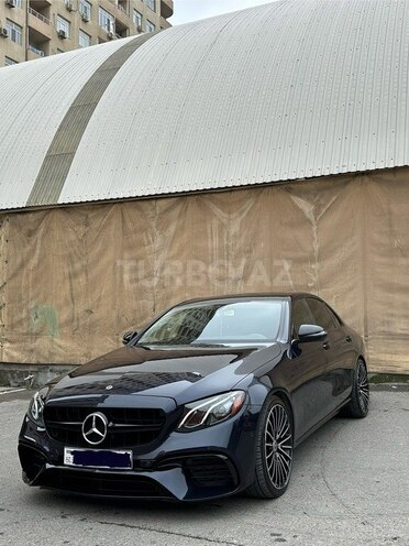 Mercedes E 300 e 4MATIC 2017, 135,000 km - 2.0 l - Bakı