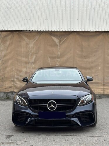 Mercedes E 300 e 4MATIC 2017, 135,000 km - 2.0 l - Bakı