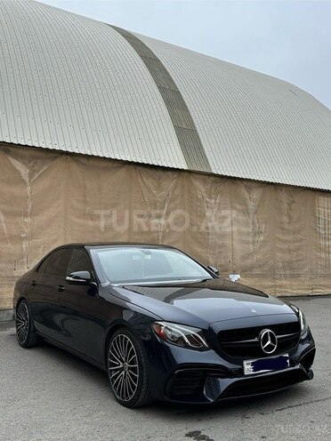 Mercedes E 300 e 4MATIC 2017, 135,000 km - 2.0 l - Bakı