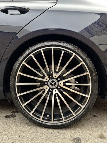 Mercedes E 300 e 4MATIC 2017, 135,000 km - 2.0 l - Bakı