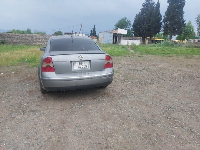 Volkswagen Passat 2003, 220,000 km - 1.8 l - Masallı