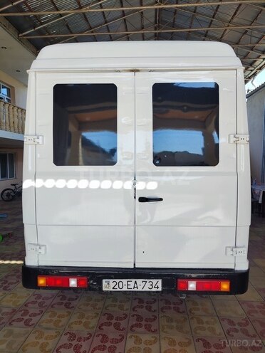Mercedes 609 D 1995, 260,000 km - 3.9 l - Şəmkir