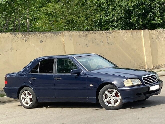 Mercedes C 180 1999, 219,384 km - 1.8 l - Bərdə