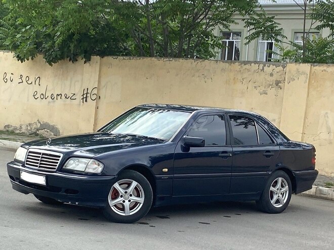 Mercedes C 180 1999, 219,384 km - 1.8 l - Bərdə